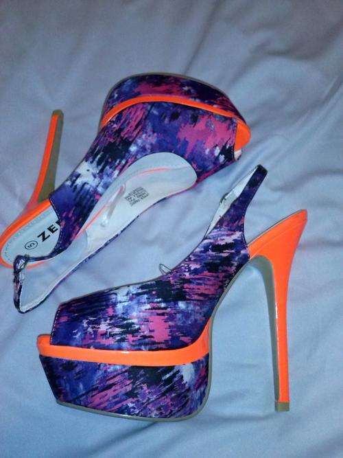 Sexy Peep Toe Platform & Stilletto Heel - Last one Left Size 5
