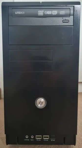Desktop Computer - i3, 8 gb Ram, 1 TB Hard Drive
