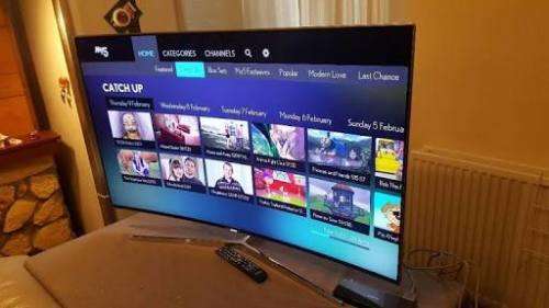 Samsung 49" Class KU7500 Curved 4K UHD TV