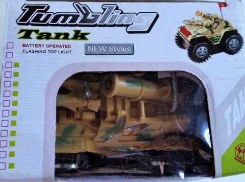 Battery operated TUMBLING TANK with Flashing light