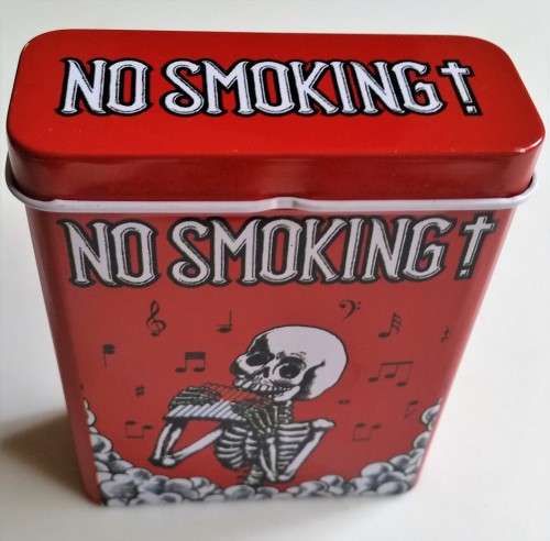 Fantastic Gift Idea !!  Metal Cigarette Tin