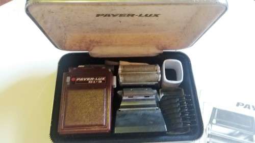 Paver Lux Electric Razor in original Box