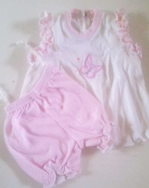 Very Cute  0-3 Months 2 piece