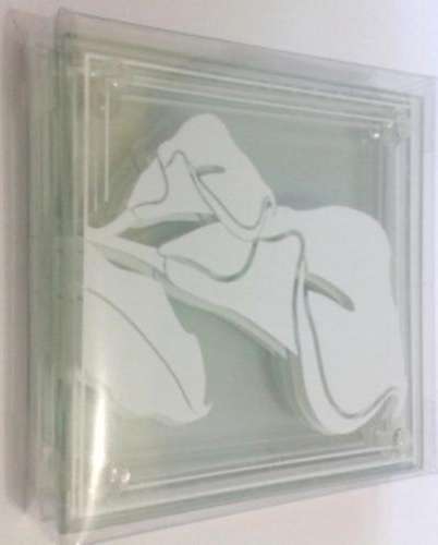 Beautiful Glass Coasters with Flower Deco !! Set of 4!!