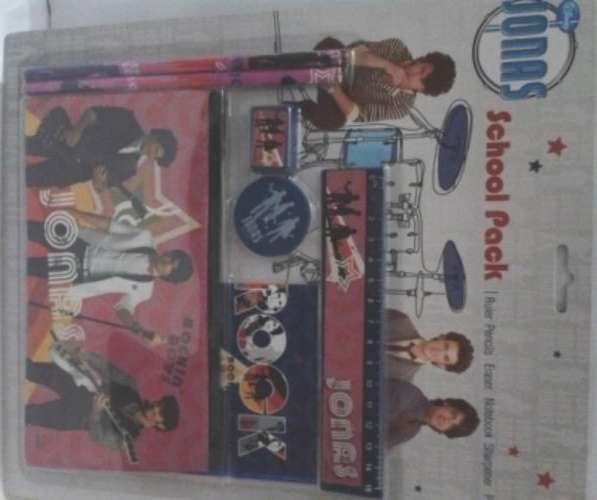 BACK TO SCHOOL -- Jonas Brothers School Pack !!