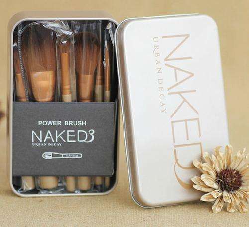 ***PERFECT GIFT*** Naked 3 Make Up Brush Set (R1299!!!)