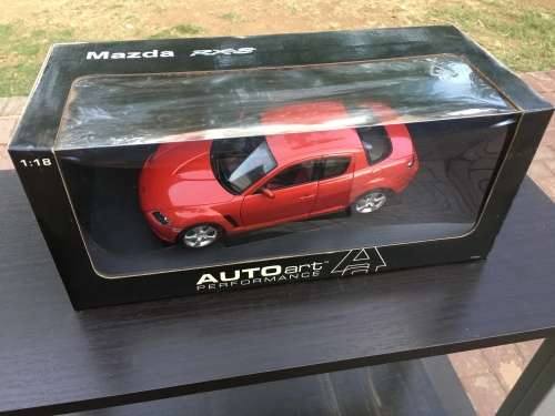 1:18 AUTOart Mazda RX-8