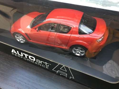1:18 AUTOart Mazda RX-8