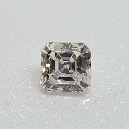 100% Natural Emerald Cut Diamond 0.26ct H SI2, Valued R4500!