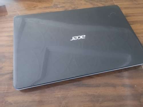 Acer Laptop E1-531 (spare parts or repair)