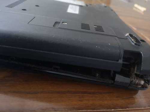 Acer Laptop E1-531 (spare parts or repair)