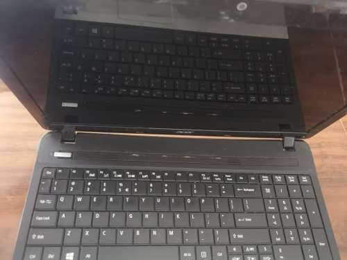 Acer Laptop E1-531 (spare parts or repair)