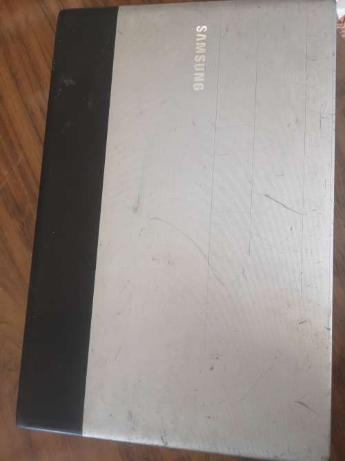 Samsung RV511 Laptop(PLEASE READ DESCRIPTION!!)