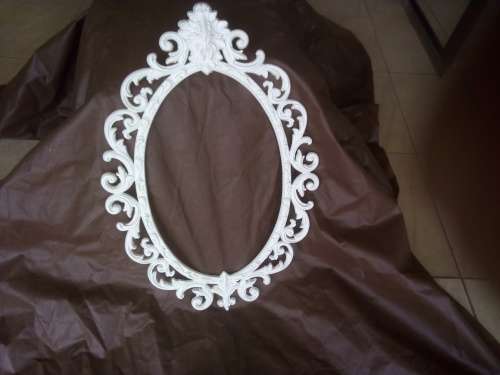 Stylish Frame White