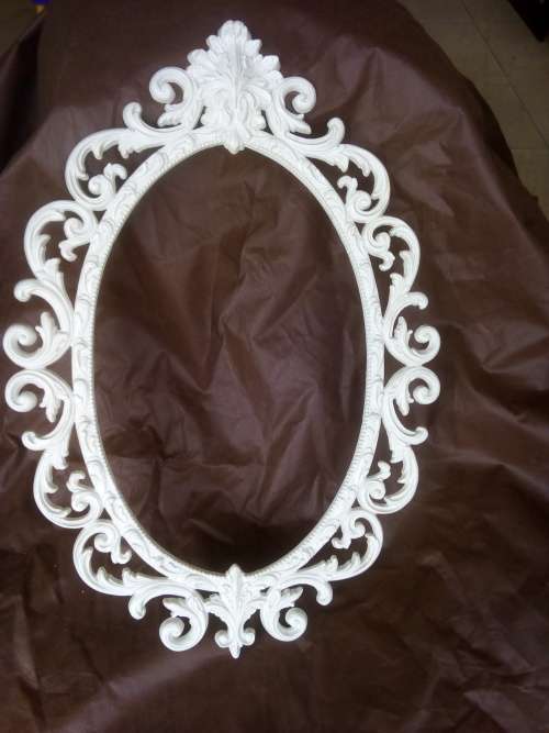 Stylish Frame White
