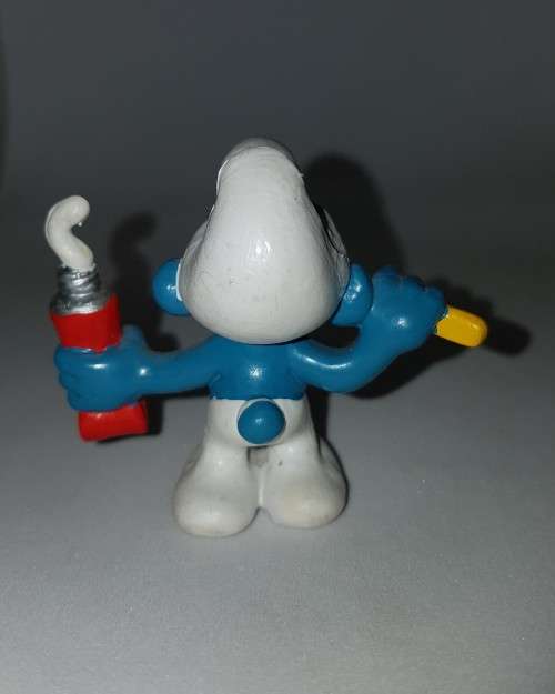 Vintage Smurf Brushing Teeth PVC Figure Peyo Schleich 1980 Smurfs Figurine