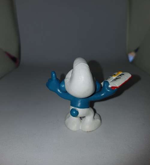 Vintage 1980 Smurf Teacher Teaching Figure Schleich PEYO