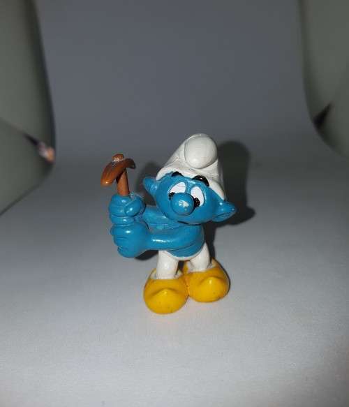 Vintage Peyo Super Smurf Smurfs 40213 CHAIN GANG SMURF PVC Figurine "No chain"