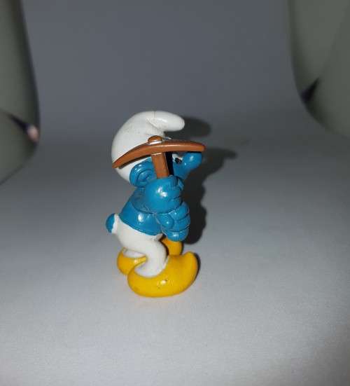Vintage Peyo Super Smurf Smurfs 40213 CHAIN GANG SMURF PVC Figurine "No chain"