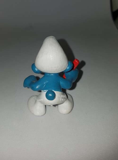 SMURFS Vintage 1981 STUDENT SMURF Figure "no school desk"