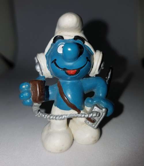 Smurfs 20143 CB Operator Smurf Radio Headphones Figure Vintage Toy PVC Figurine