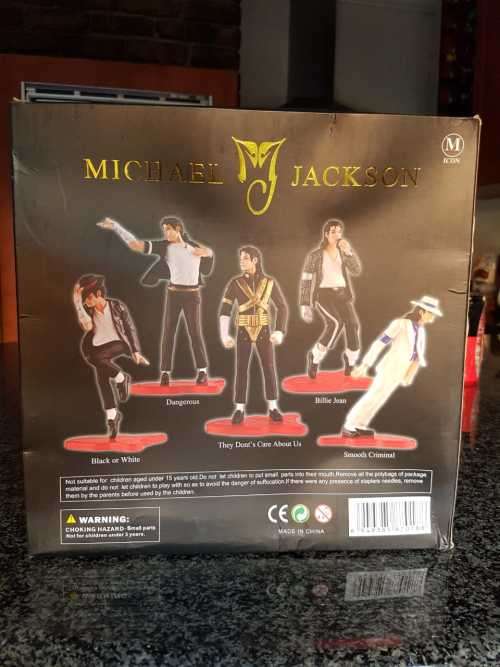 Michael Jackson King Of POP Dangerous World Tour PVC Action Figure Model Toy