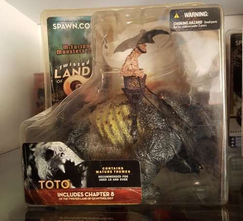 New 2003 Spawn Twisted Land Of Oz Toto Figure 7"  McFarlane's Monsters Series 2