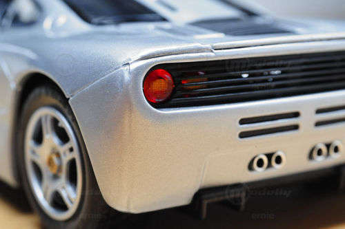 Maisto - 1993 Mclaren F1 Special Edition 1:18