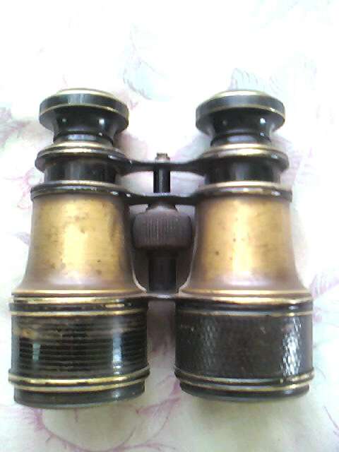 FIELD GLASSES  (BINOCULARS) WW1
