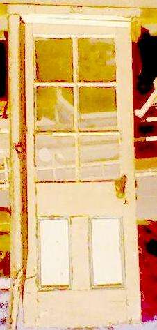OLD OREGON DOOR WITH GLASS