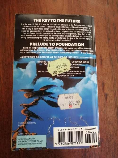 PRELUDE TO FOUNDATION - Isaac Asimov