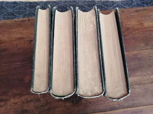 WERELDGESCHIEDENIS TOT DEN VAL VAN NAPOLEON I -  Dr JWG v. Oordt (4 volumes)