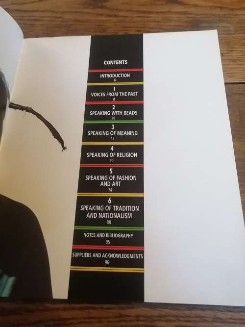 SPEAKING WITH BEADS:  Zulu Arts from Southern Africa -  Jean Morris