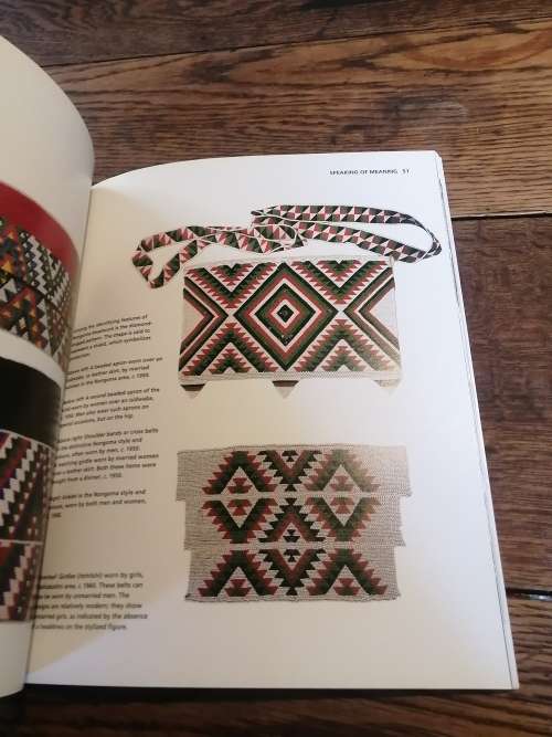SPEAKING WITH BEADS:  Zulu Arts from Southern Africa -  Jean Morris