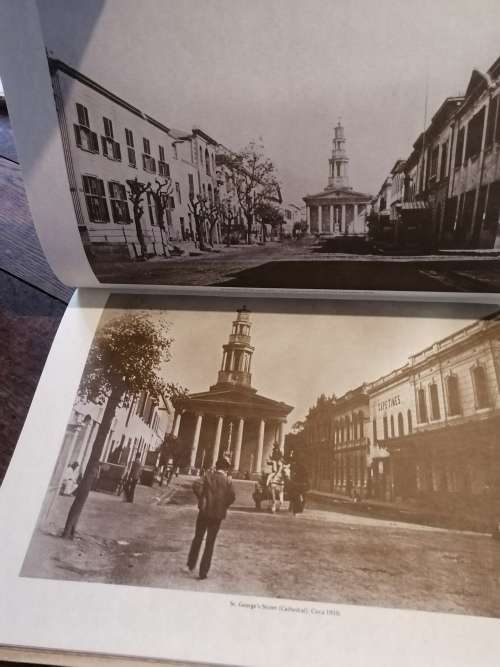 CAPE TOWN ... THE RECEDING YEARS:  A Photographical and Historical Collection