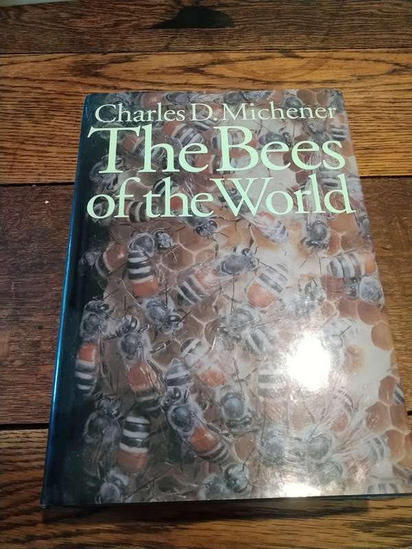 BEES OF THE WORLD -  Charles D Michener