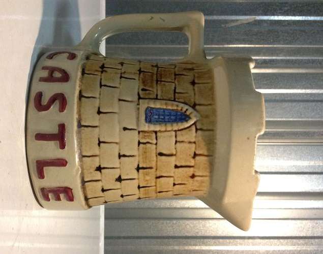 REDUCED!!!! COLLECTIBLE CERAMIC CASTLE BEER JUG. Very good condition. No cracks or chips!