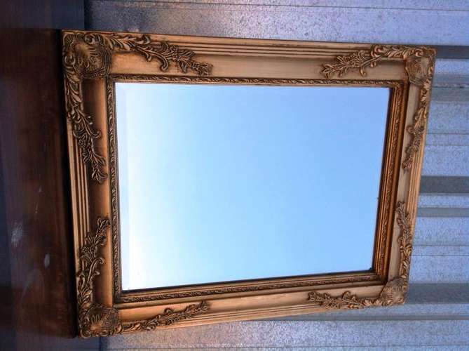 BARGAIN!!!! ANTIQUE STYLED BEVELLED MIRROR WITH GILDED GOLD FRAME