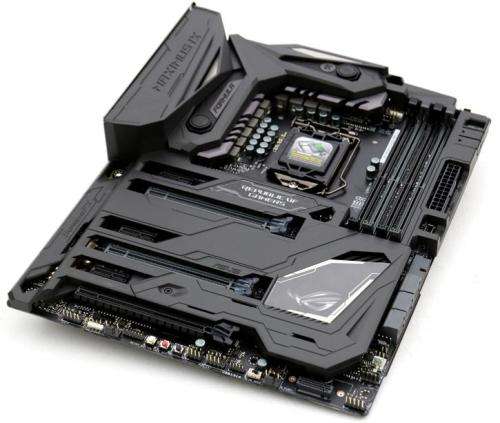 ASUS ROG MAXIMUS Z270 IX FORMULA **GAMING MOTHERBOARD****ORIGINAL PACKAGING****EXCELLENT CONDITION**