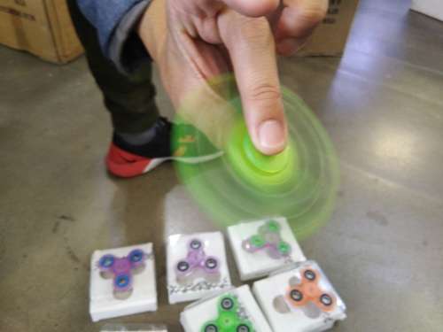 Fidget Spinner - Glow in the dark Fidget Spinner - Glow in the dark Hand Spinner