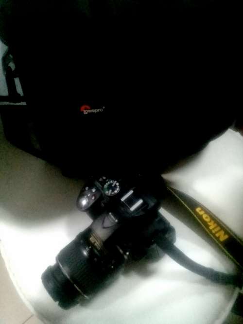 Nikon D5300 camera 18- 55 lense