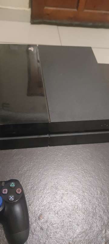 PS4 Console