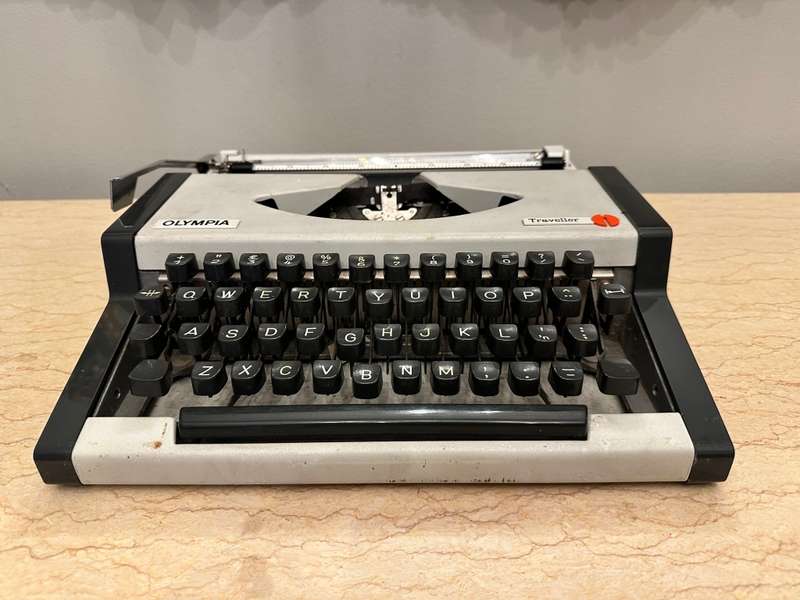 Olympia Traveler Typewriter