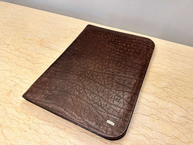 Busby Leather Folder A4