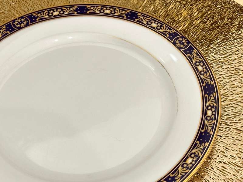 EXQUISITE VINTAGE ROYAL AVON PLATES (21cm) Impero Blue & Gold - Set of 7