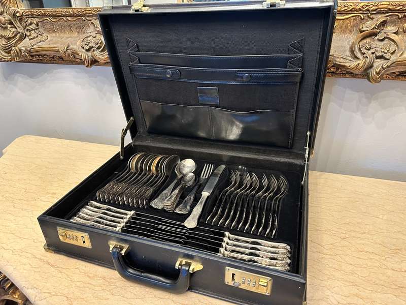 Vintage Italian Silver Plate Stamped ARG 800 Kings Pattern (42 Pc Cutlery set)