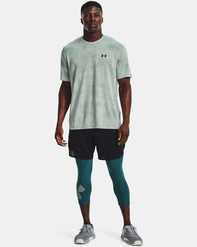 Under Armour Mens Training  Vent Short Sleeve Shirt - Size M