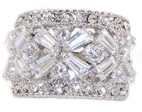 SIZE 8 - THE MOST BEAUTIFUL COCKTAIL RING EVER!