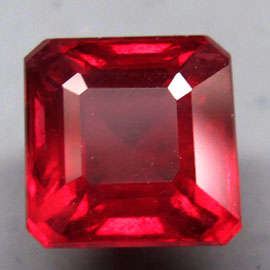 Stunning transparent 3.61 Ct Blood Red Ruby