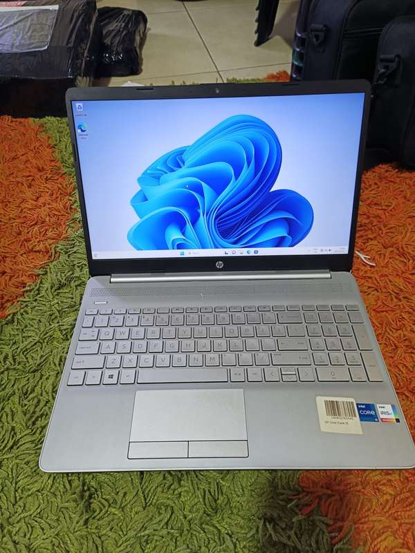 **BARGAIN BUY** BOXED HP 15 11th GEN i5, 8GB RAM, 1TB HD, FHD- WORTH R15000 - GRAB IT@ JUST R5999!!!